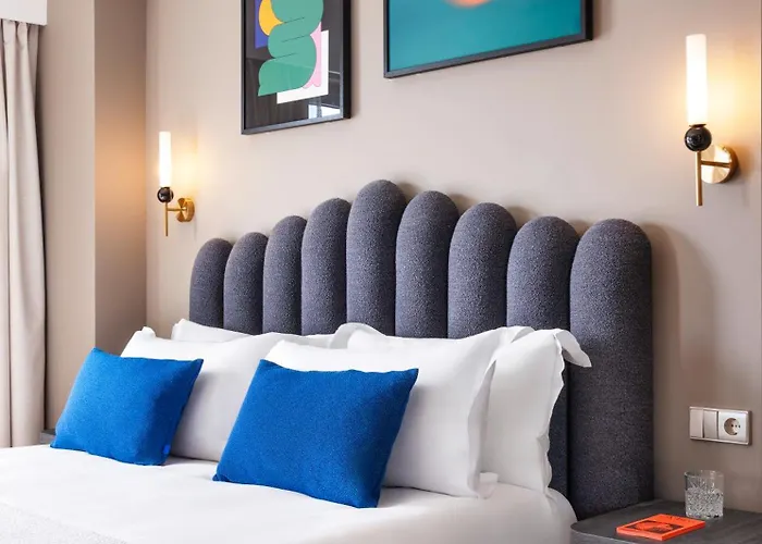 Numa Rato Aparthotel 3*