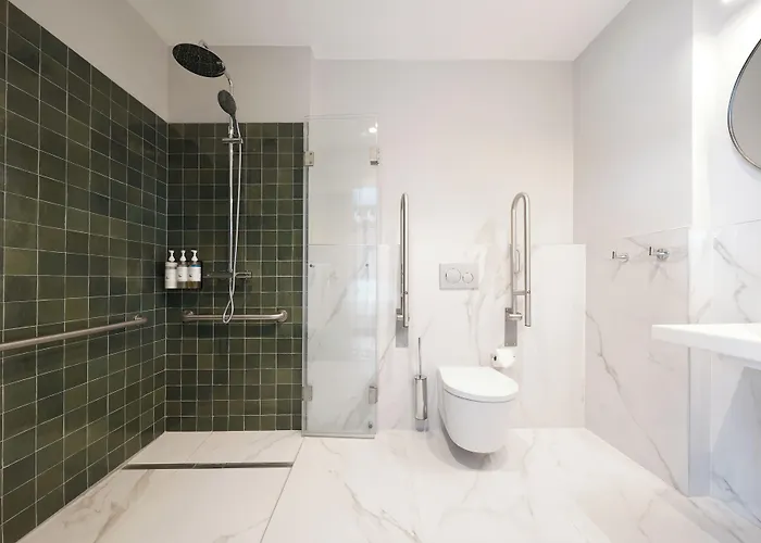 Numa Rato Aparthotel 4*